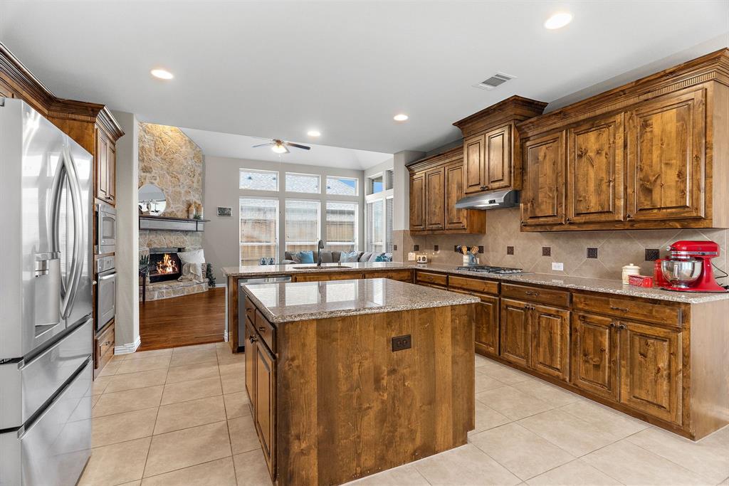 611 Paint Creek Court Property Photo 17