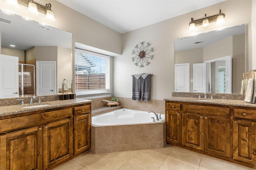 611 Paint Creek Court Property Photo 21