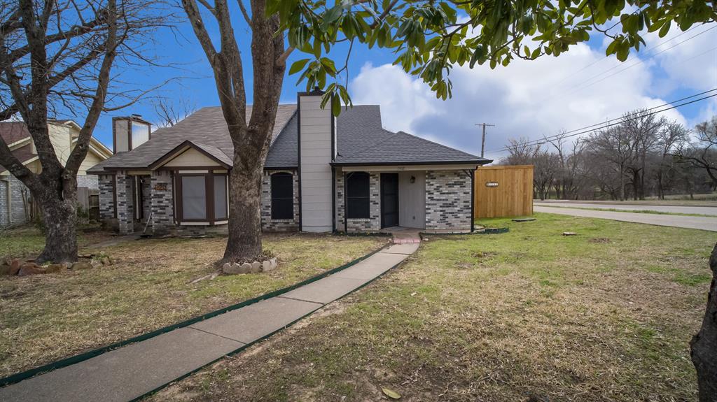 1502 Charleston Cove Property Photo