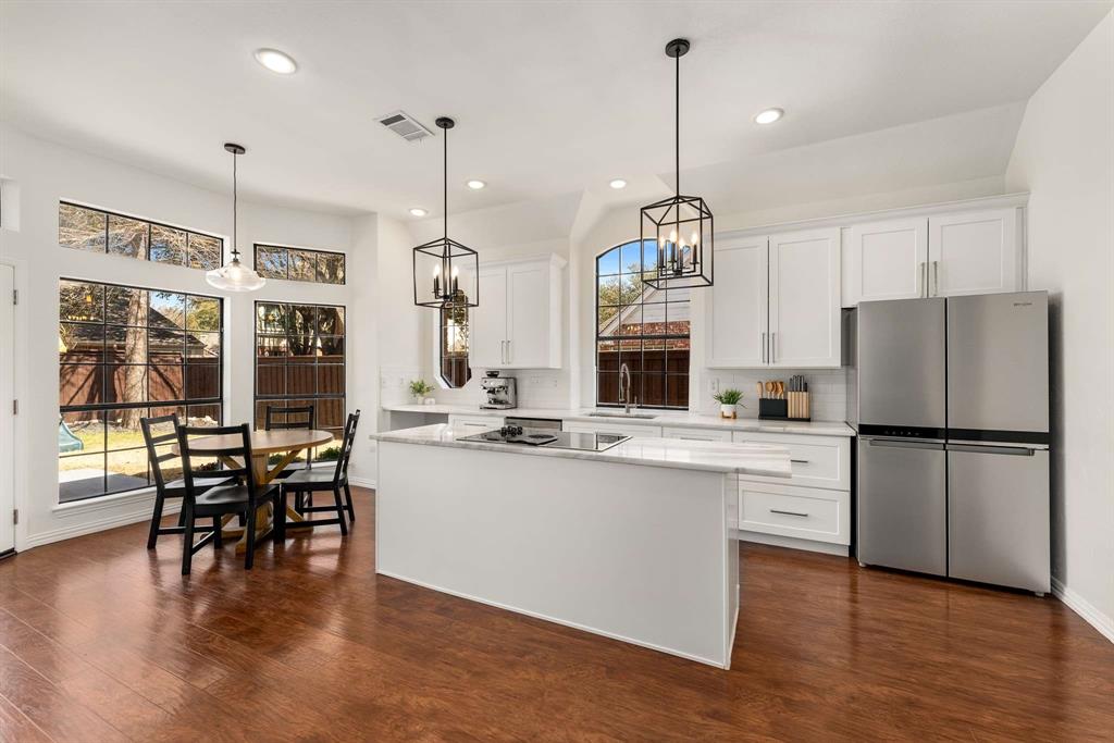 5513 S Briar Ridge Circle Property Photo 4