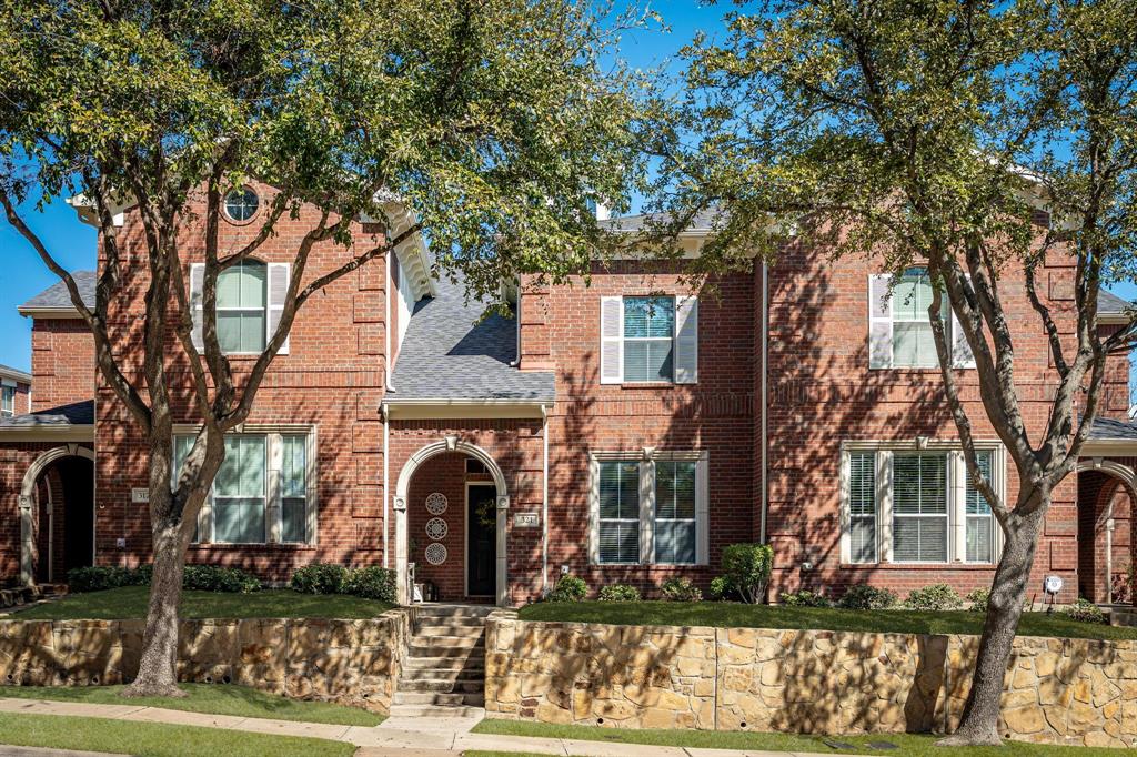 321 Legends Drive Property Photo