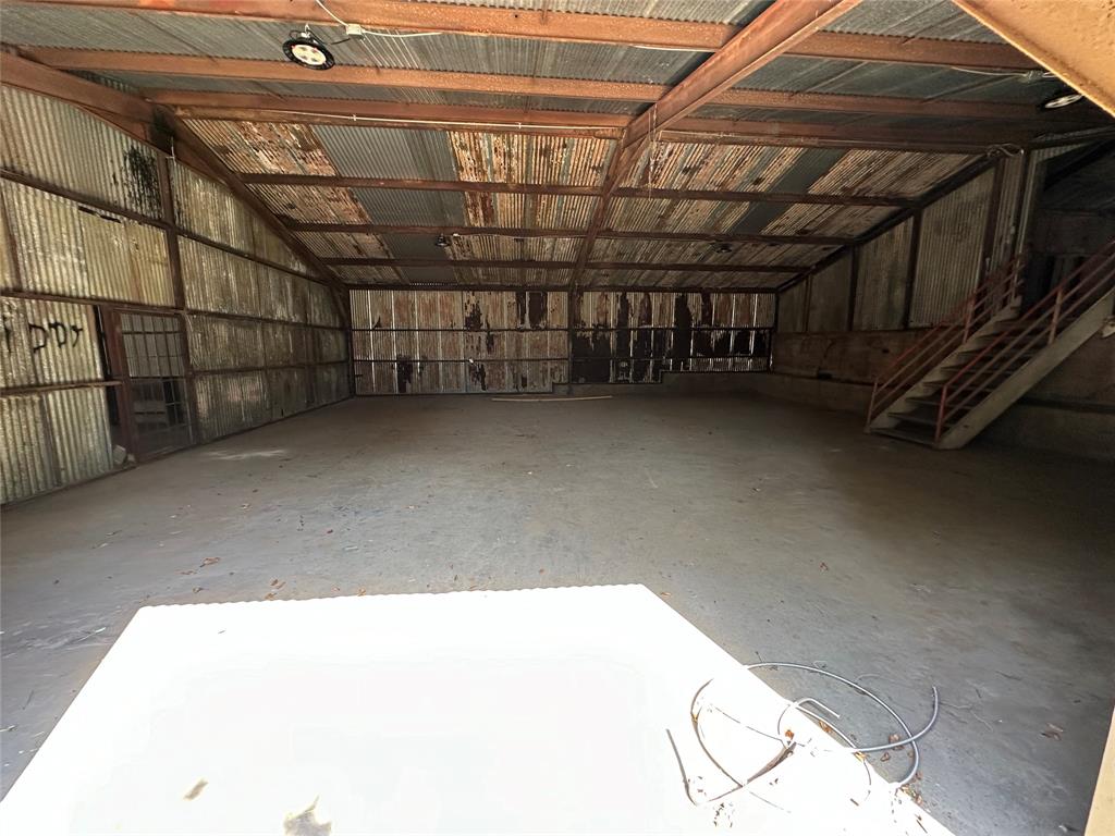 5626 Texoma Parkway Property Photo 5