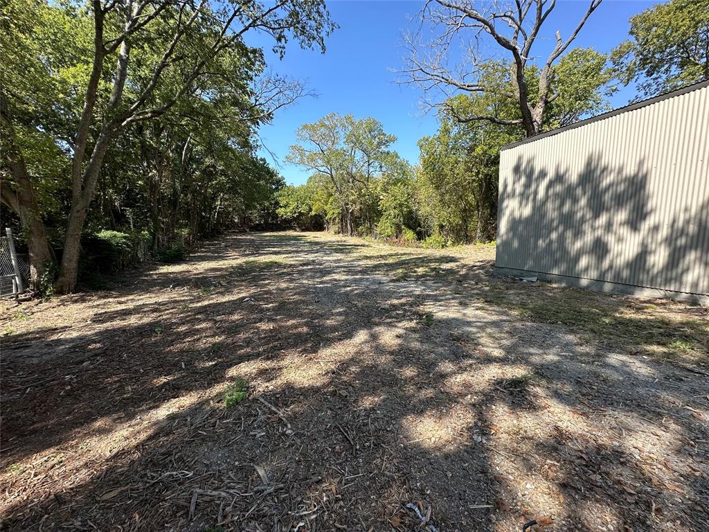 5626 Texoma Parkway Property Photo 6