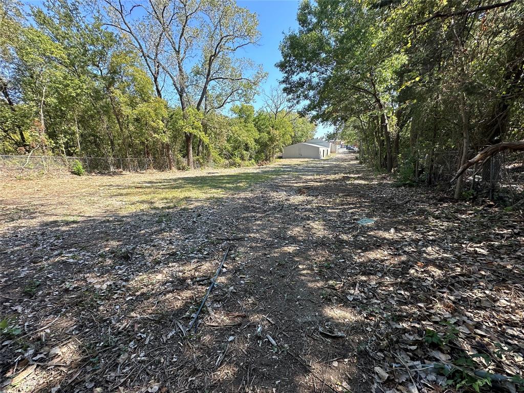 5626 Texoma Parkway Property Photo 7