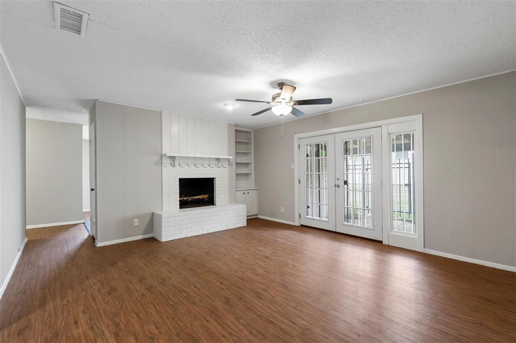 5304 Wonder Drive Property Photo