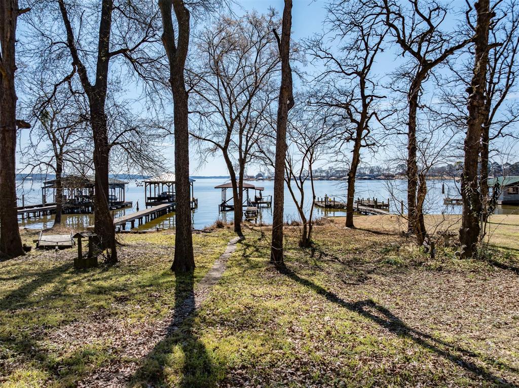 1322 Shoreline Circle Property Photo