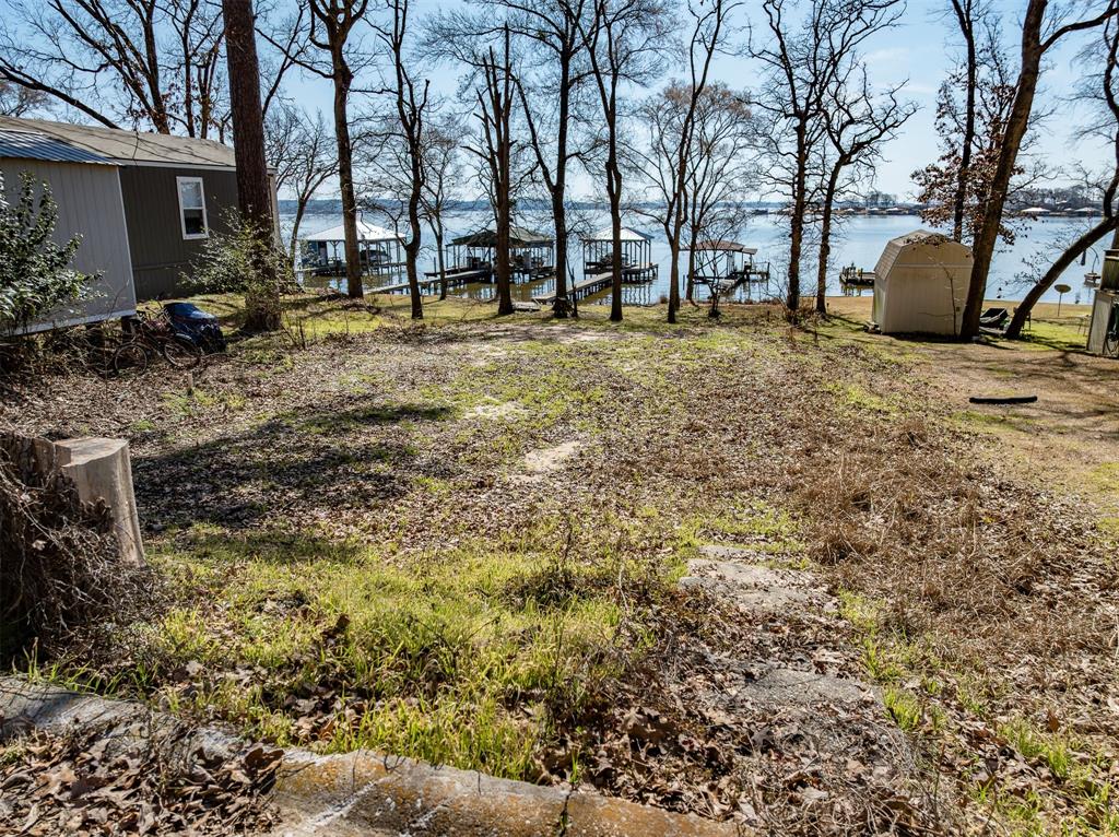 1322 Shoreline Circle Property Photo 2