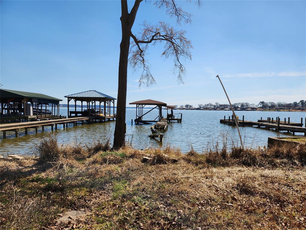 1322 Shoreline Circle Property Photo 11