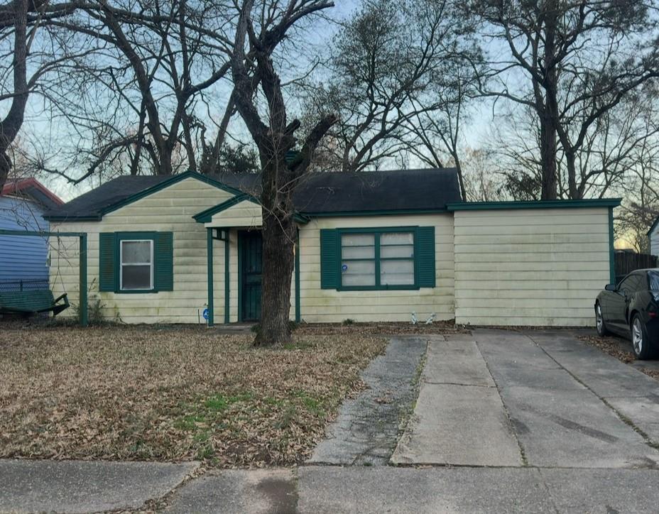 2747 Parkridge