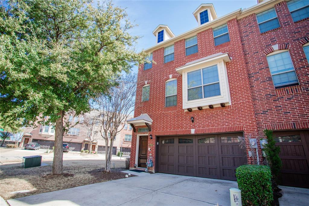 7880 Morven Park Property Photo