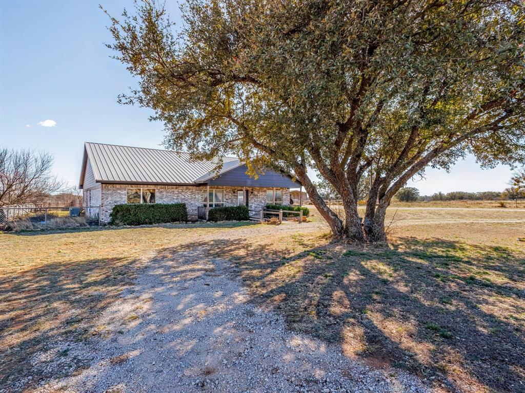 2225 S Fm 586 Property Photo
