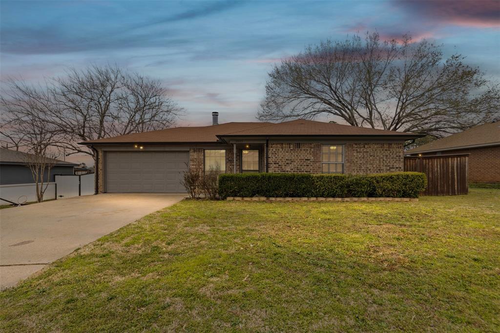 5805 Twin Willows Drive Property Photo