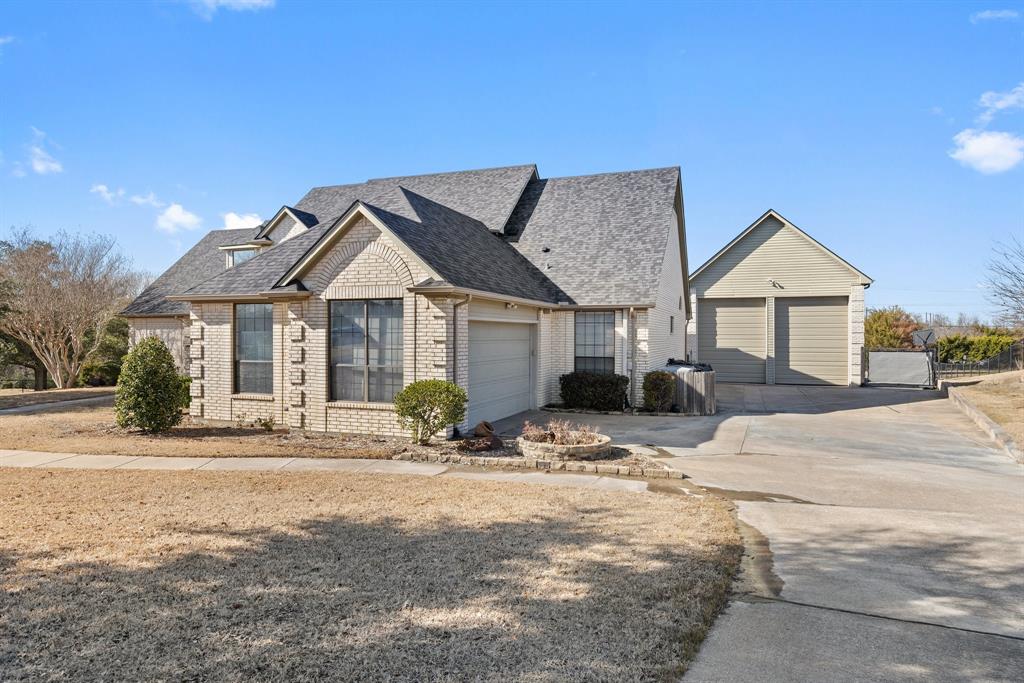 2220 Mcclendon Drive Property Photo 1