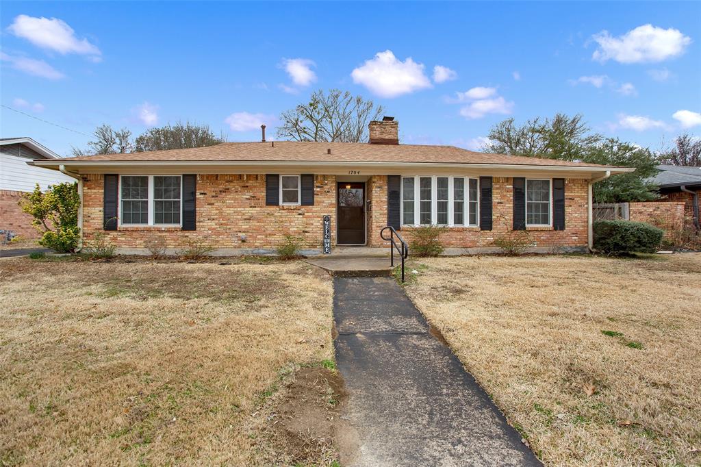 1704 Oakhill Drive Property Photo