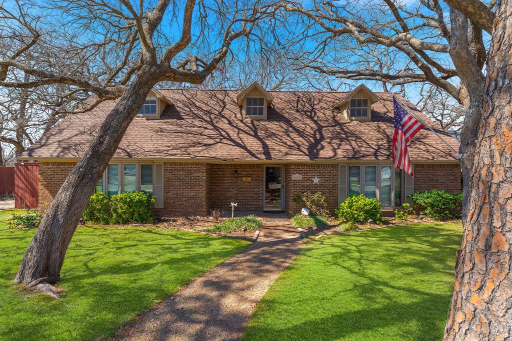 1501 Glen Valley Drive Property Photo