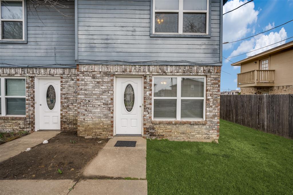 604 Meadow View Court Property Photo