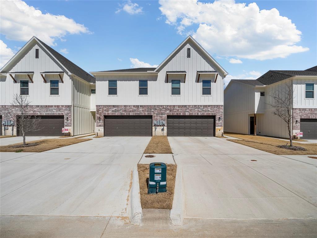 6325 Mason Court Property Photo