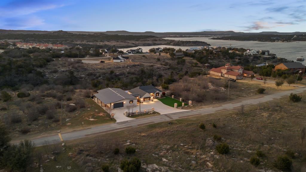 5013 Hells Gate Loop Property Photo