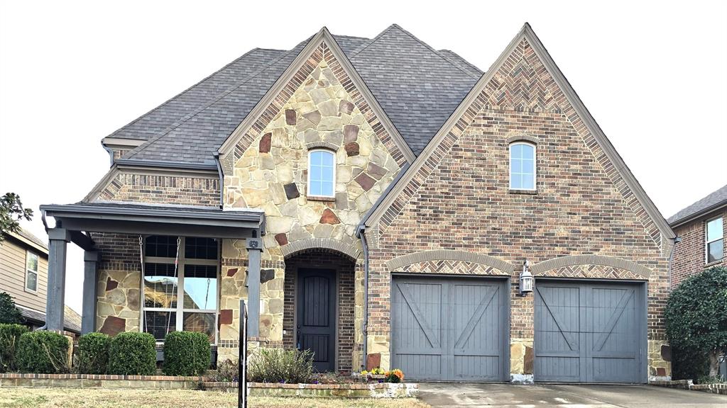 416 Paluxy Drive Property Photo