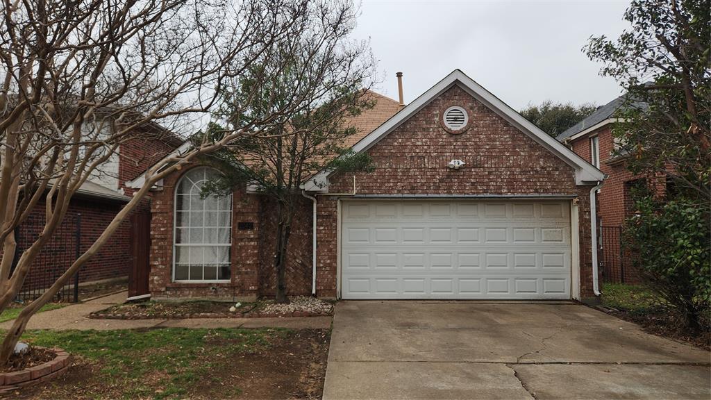 2042 Raven Lane Property Photo