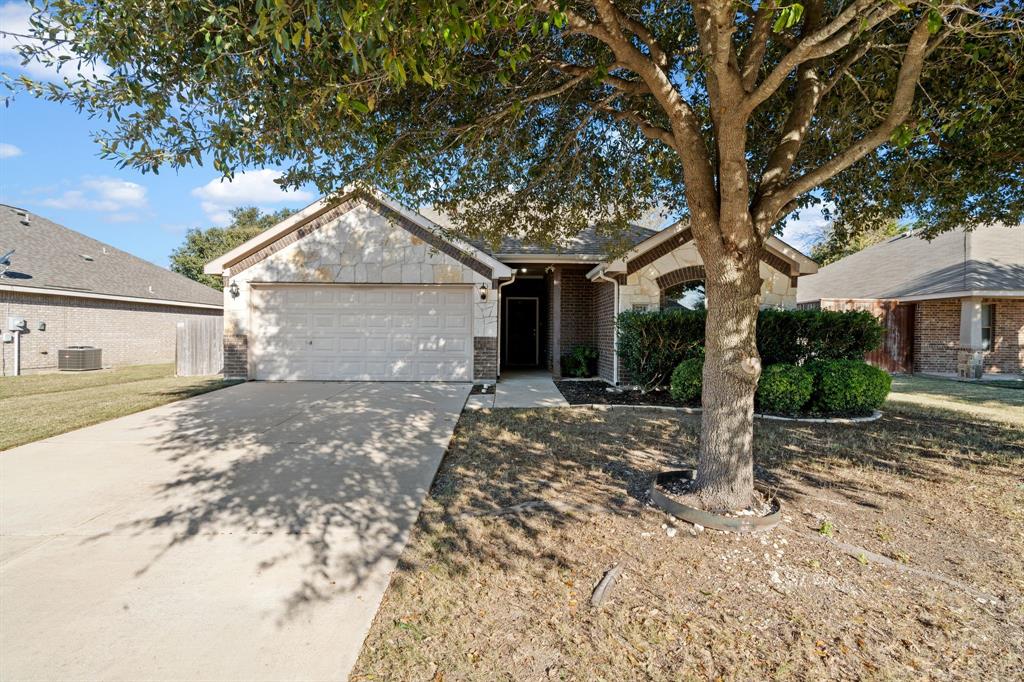 224 Commonwealth Circle Property Photo