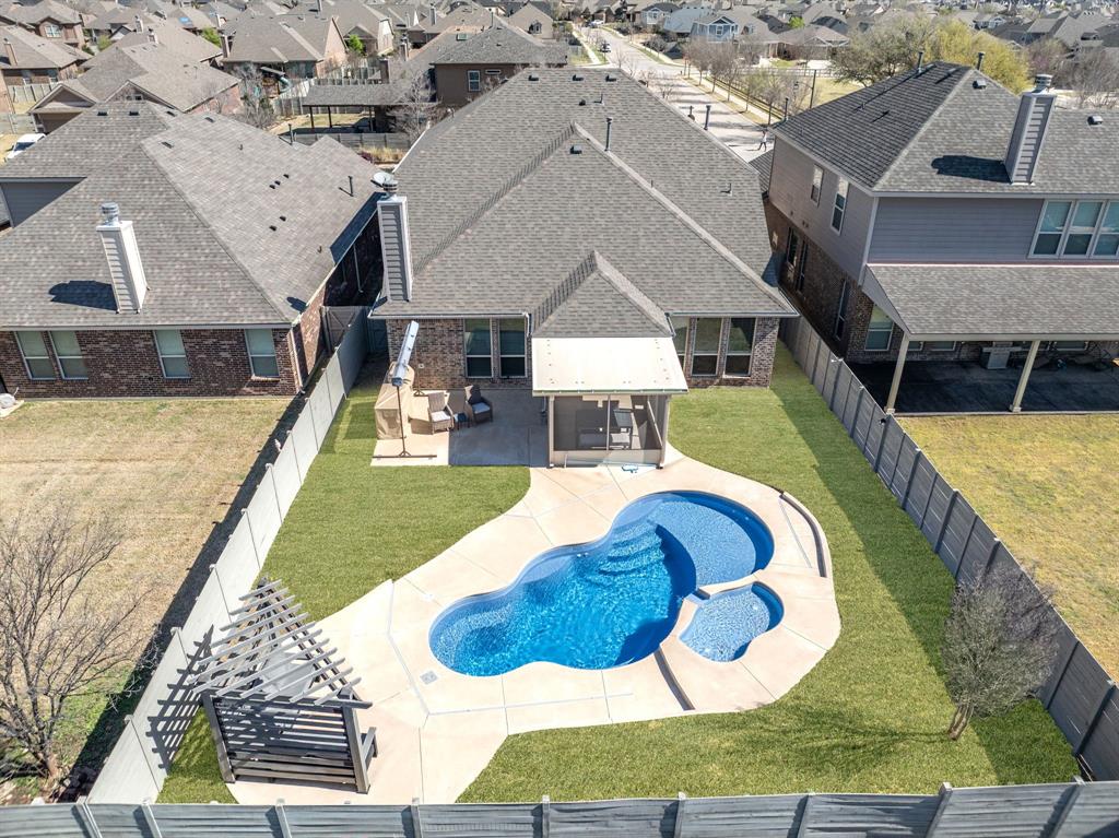 1813 Sparrow Street Property Photo