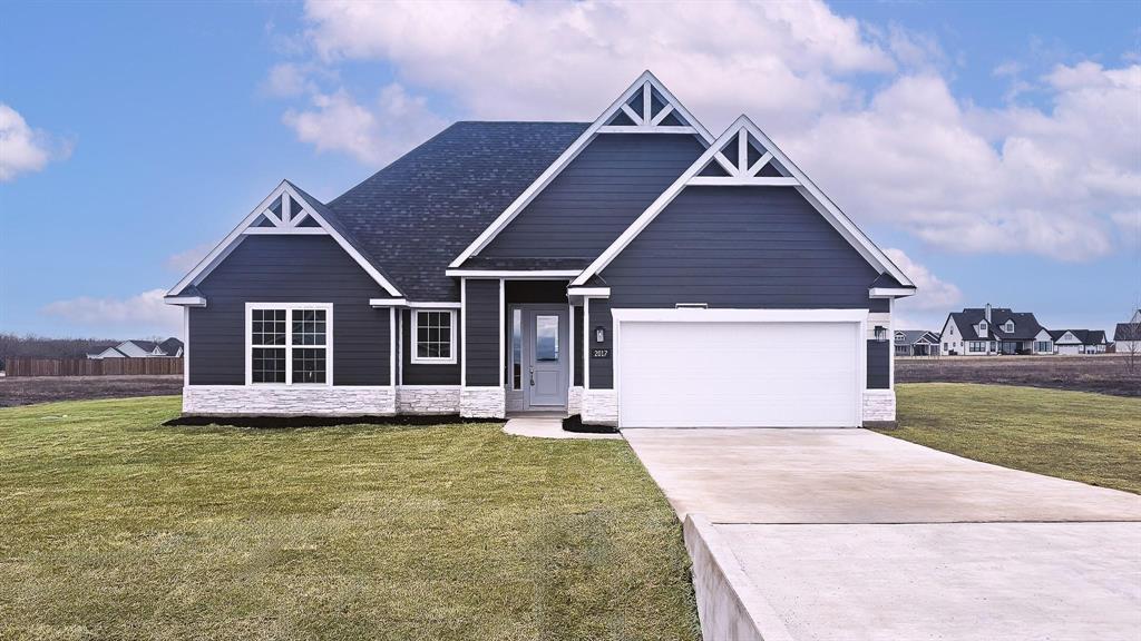 2017 Charters Circle Property Photo