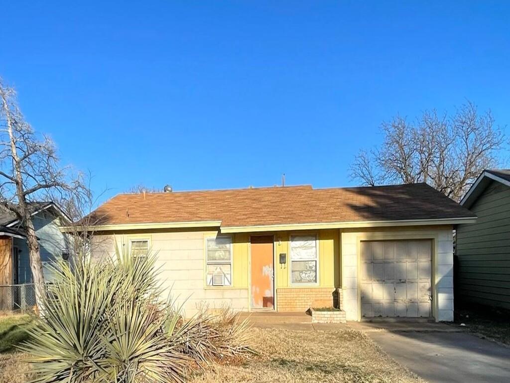 4621 Elgin Avenue Property Photo