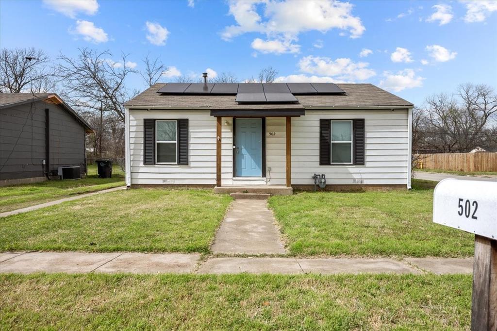 502 Bales Street Property Photo