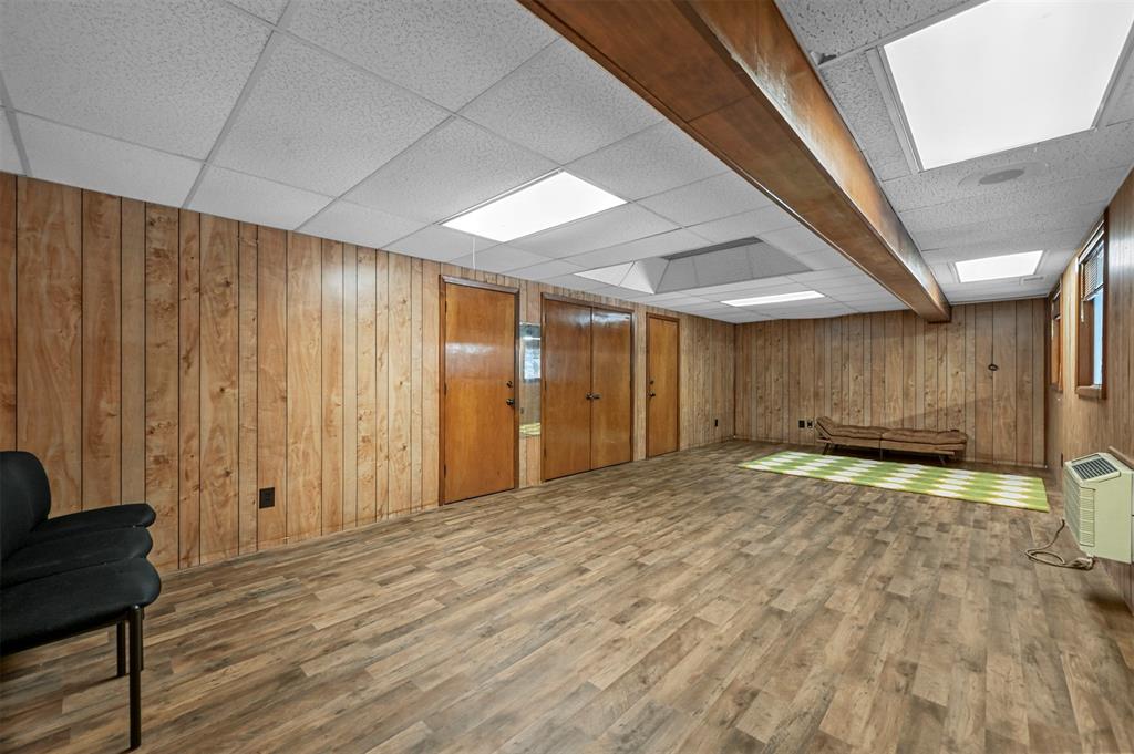 685 S Stemmons Freeway Property Photo 14