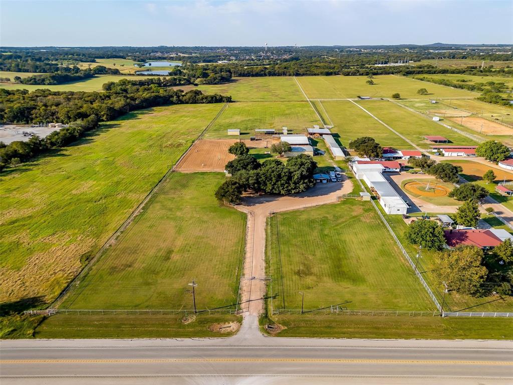 1824 Fm 731 Property Photo 4