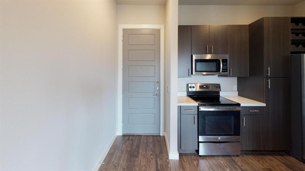 1500 N Haskell Avenue Property Photo