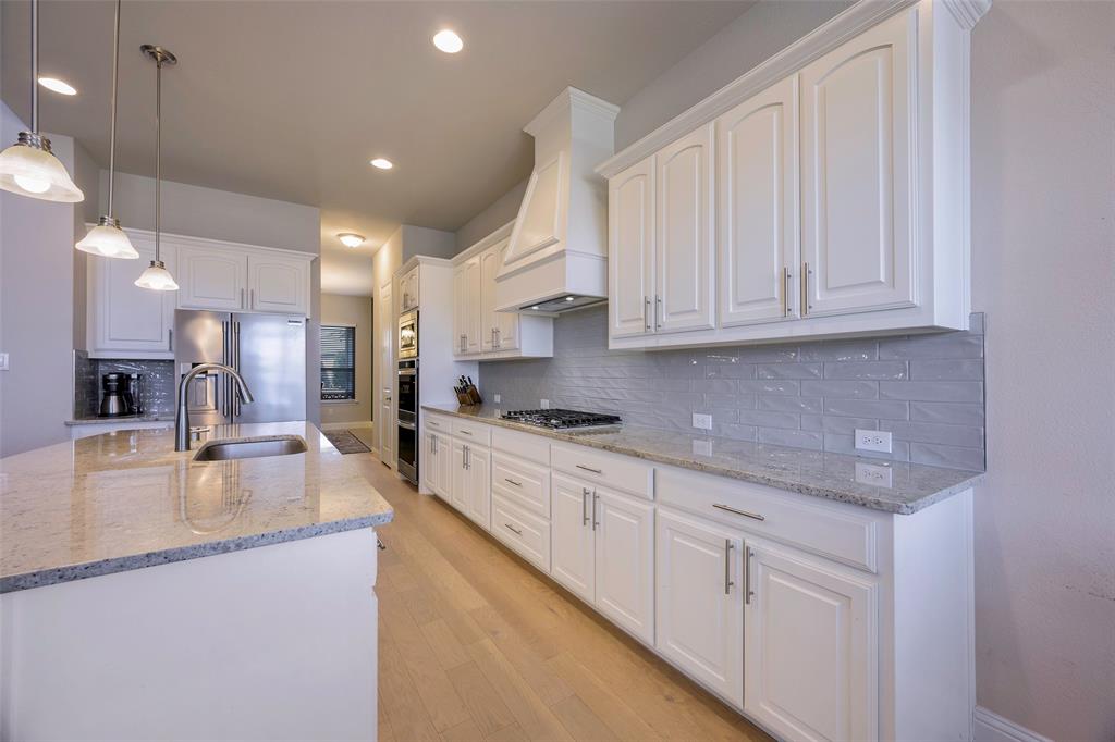601 Warner Drive Property Photo 16