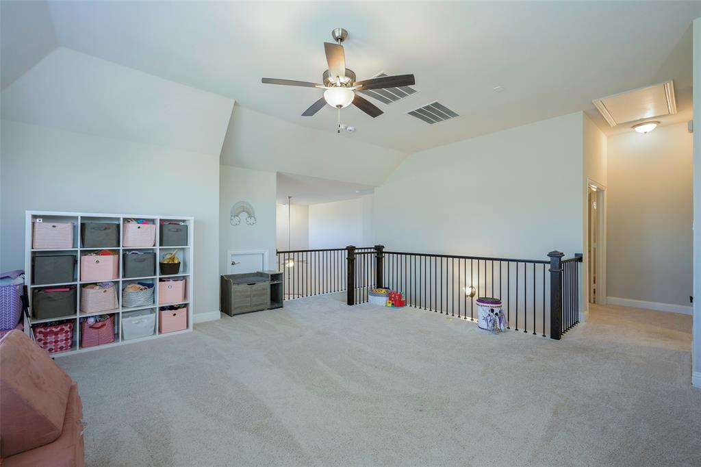 601 Warner Drive Property Photo 24