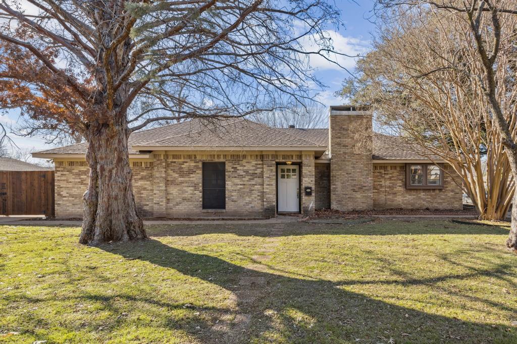909 N Graves Street Property Photo