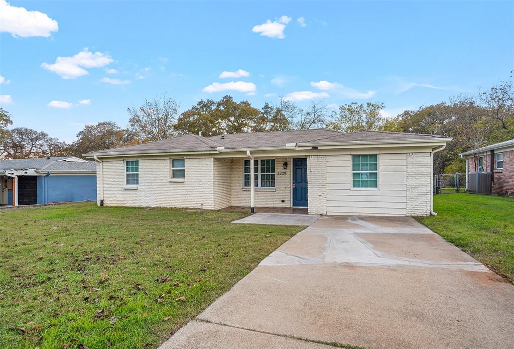 3709 Delaware Trail Property Photo