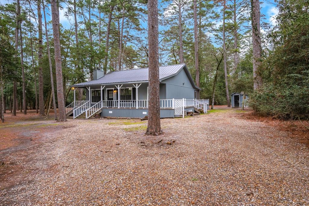 192 Drifting Cloud Property Photo