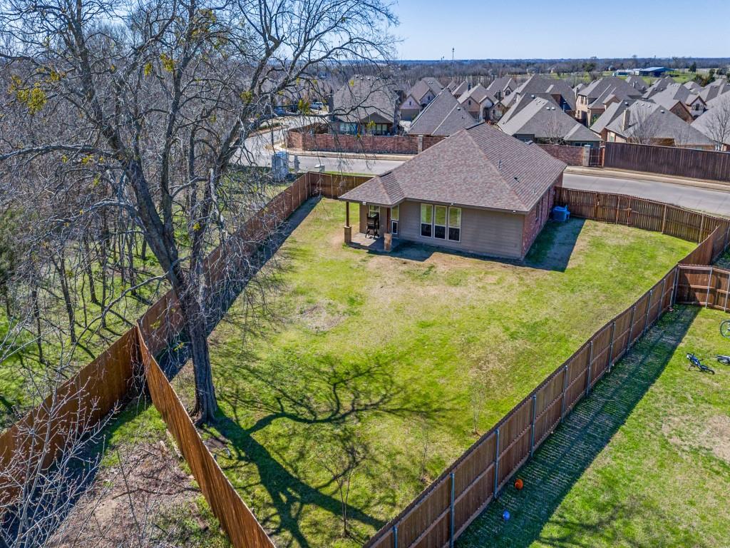 1749 Park Trails Boulevard Property Photo 24