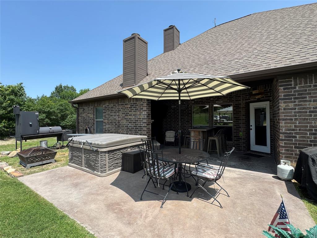 110 Bolivar Drive Property Photo 1