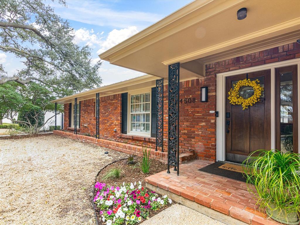 4508 Briarhaven Road Property Photo