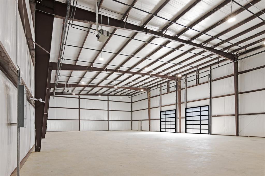 4000 Texoma Parkway Property Photo 10