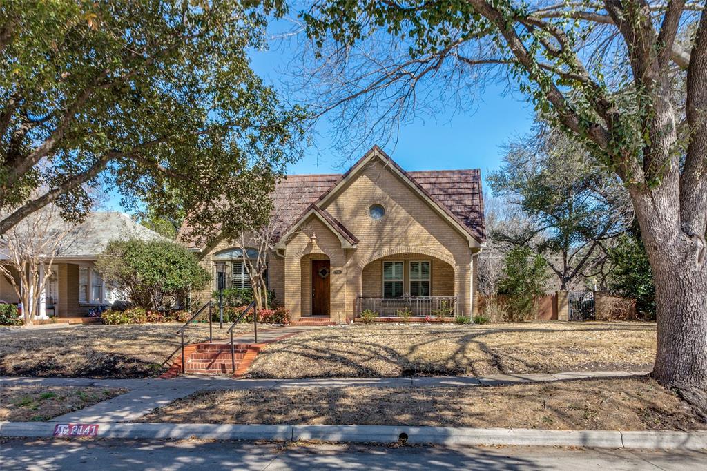 2141 Warner Road Property Photo