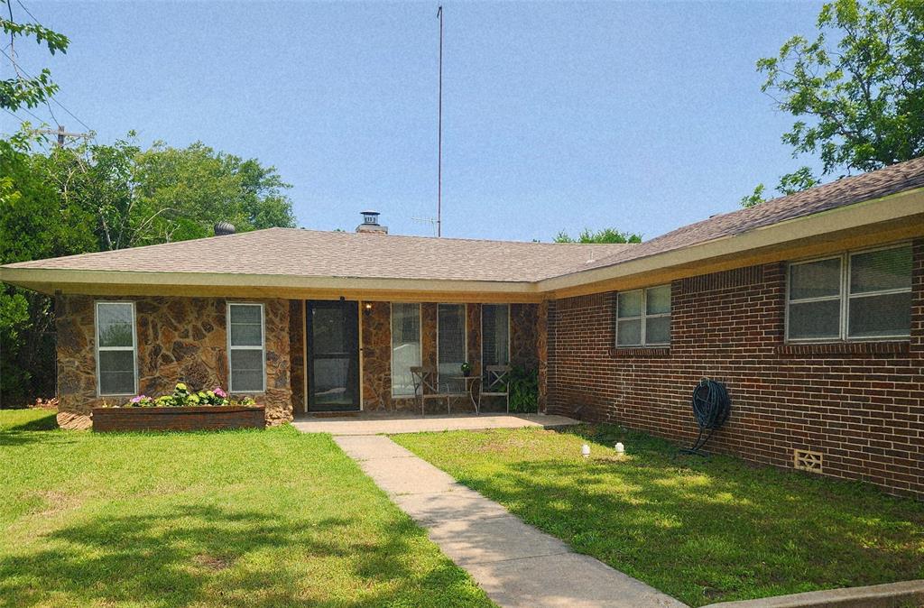 1500 Nugent Street Property Photo 1