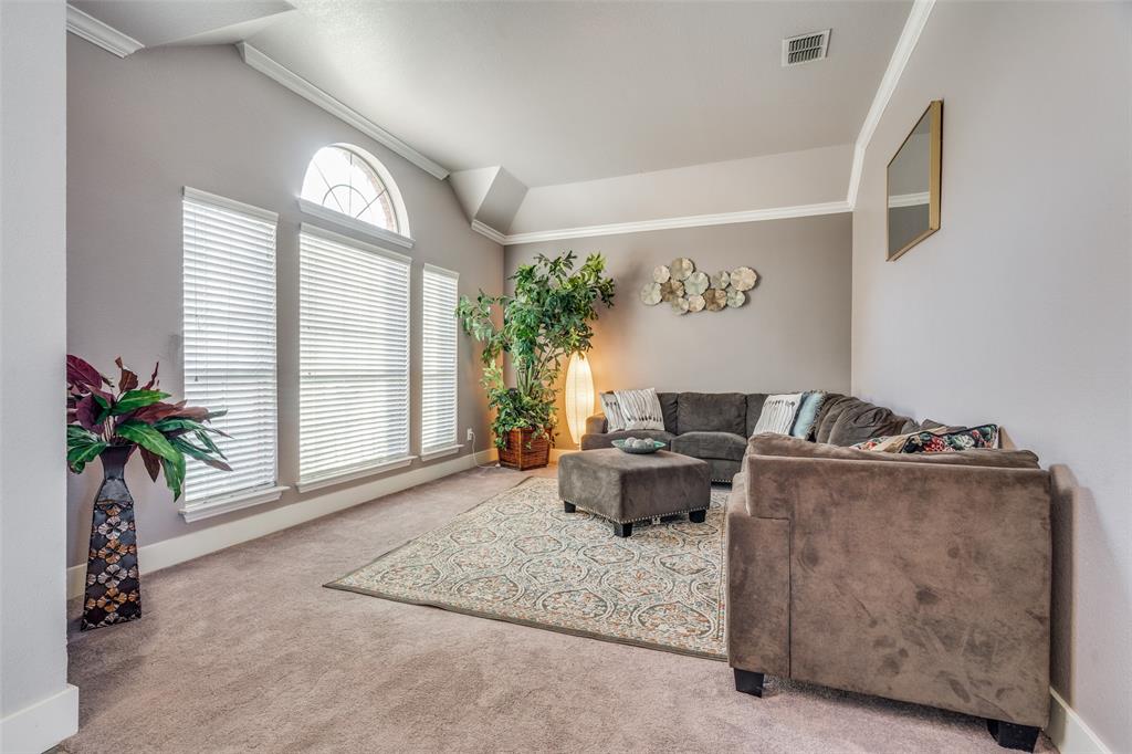 3310 Glenwood Drive Property Photo 4