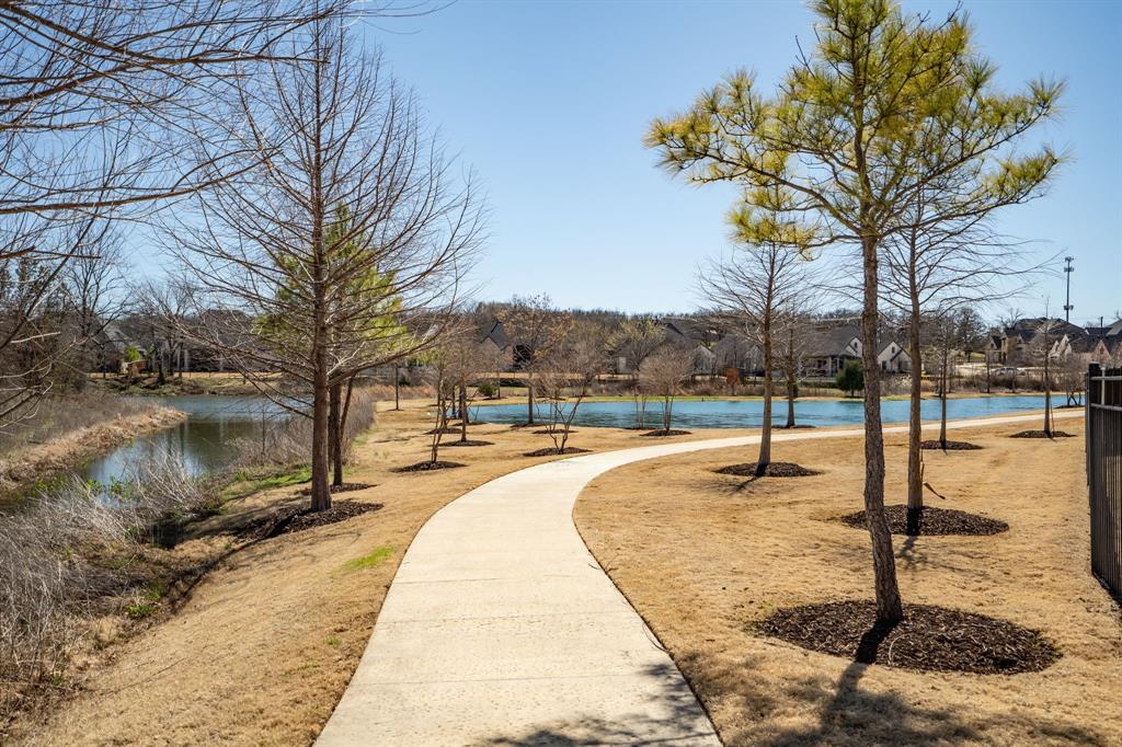 720 Waterbrook Parkway Property Photo