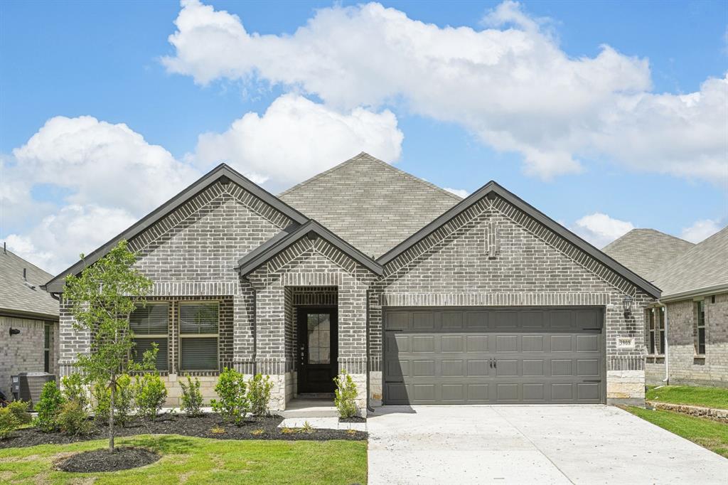 3908 Superior Drive Property Photo