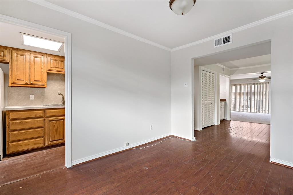 15930 Stillwood Street Property Photo 9