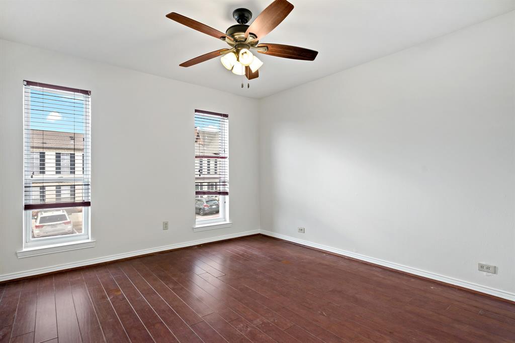 15930 Stillwood Street Property Photo 12
