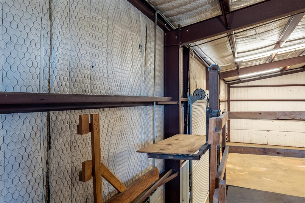 23000 County Road 187 Property Photo 6