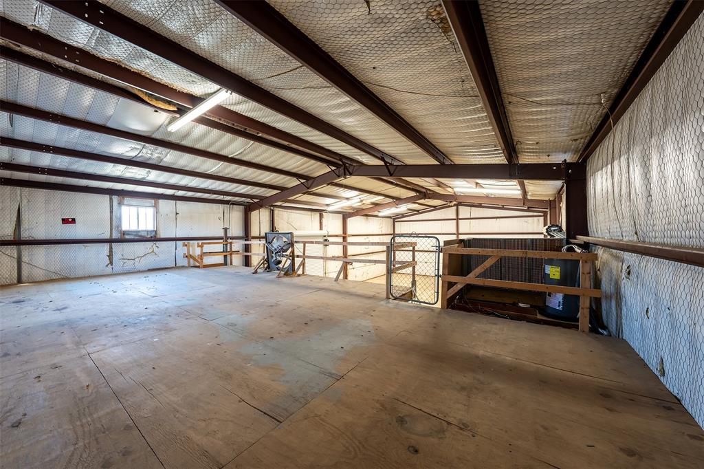 23000 County Road 187 Property Photo 15